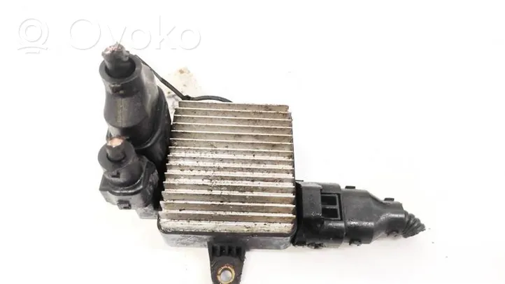 Hyundai Sonata Coolant fan relay 253853K210