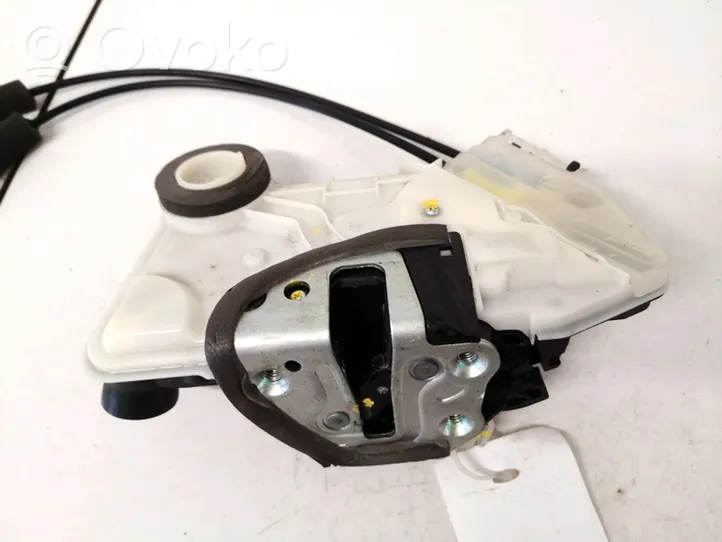 Peugeot 108 Front door lock 