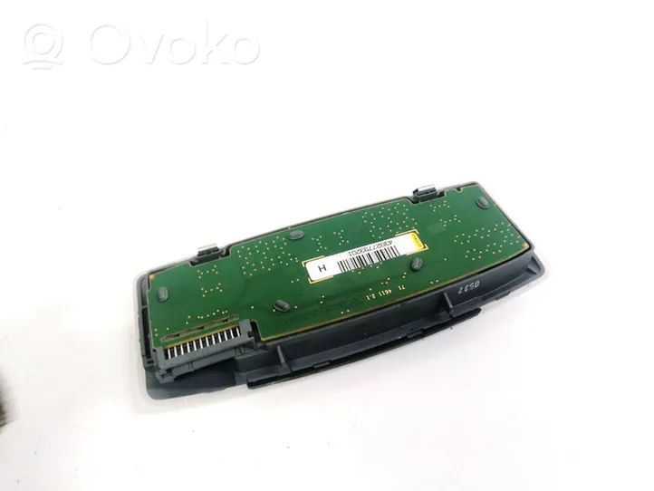 BMW 3 F30 F35 F31 Lampka podsufitki tylna 17934900