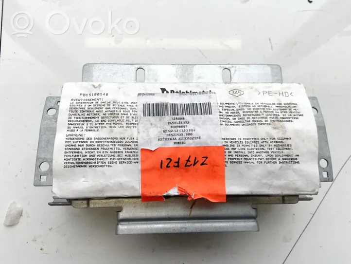 Renault Clio III Airbag de passager 8200988017