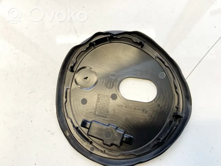 Volkswagen Jetta VI Inne części wnętrza samochodu 1k8971839