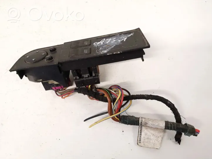 Volkswagen PASSAT B4 Wing mirror switch 893959565