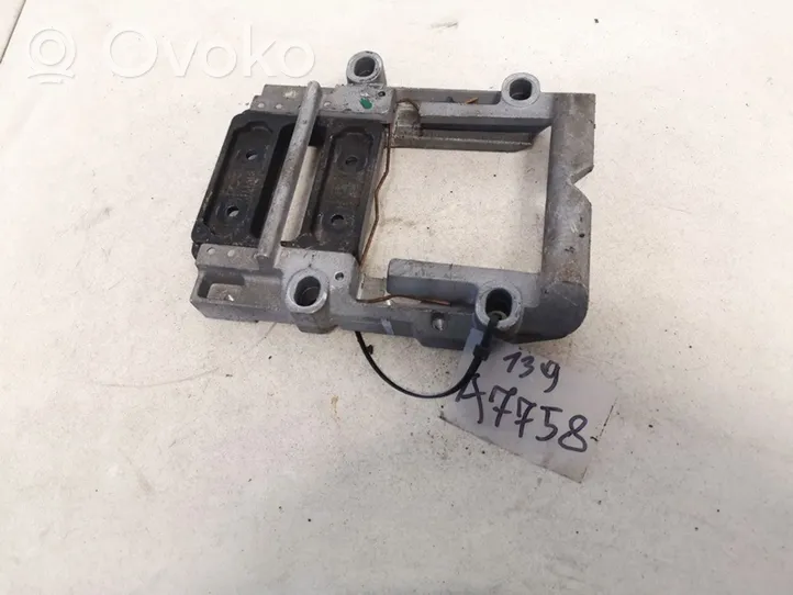 Volkswagen PASSAT B5 Other exterior part e101684