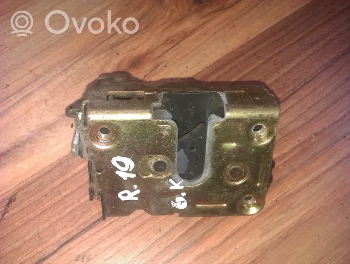 Renault 19 Rear door lock 