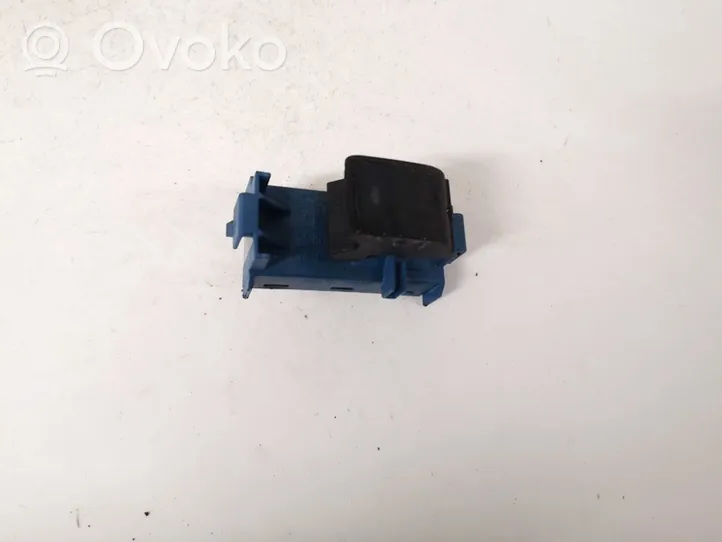 Toyota Avensis T270 Interruttore di controllo dell’alzacristalli elettrico 8481005070