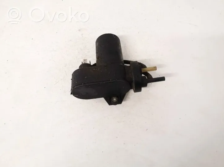 Volvo S40, V40 Vacuum pump 003572