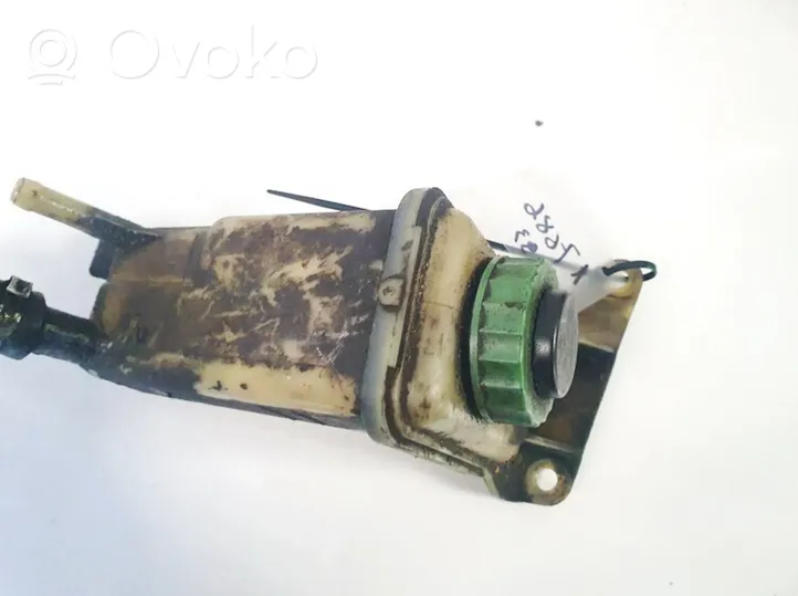 Audi A6 S6 C5 4B Serbatoio/vaschetta del liquido del servosterzo 8d0422373c