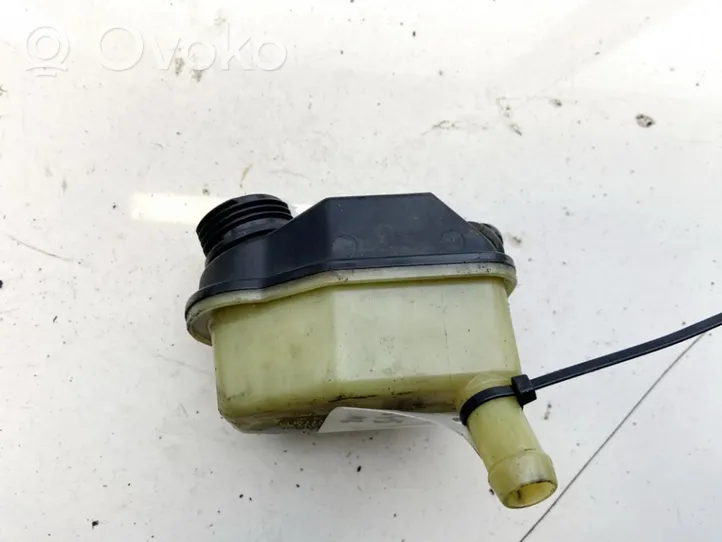 Volvo V50 Réservoir de liquide de frein 4n513531dc