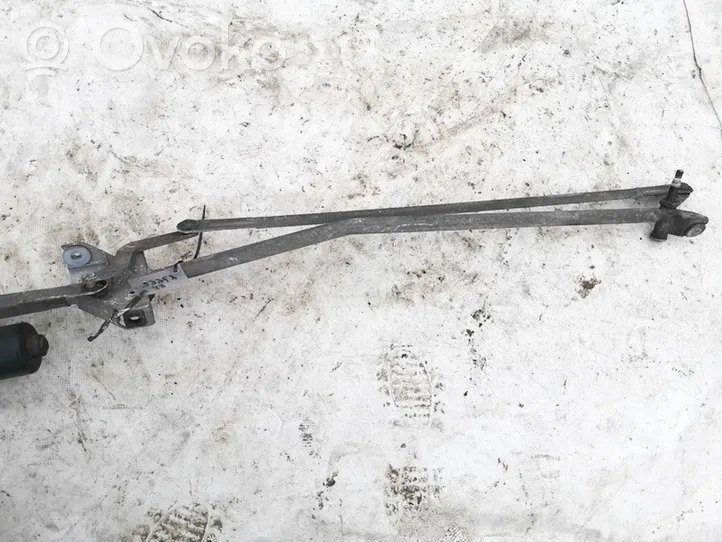 Citroen C4 I Front wiper linkage and motor 