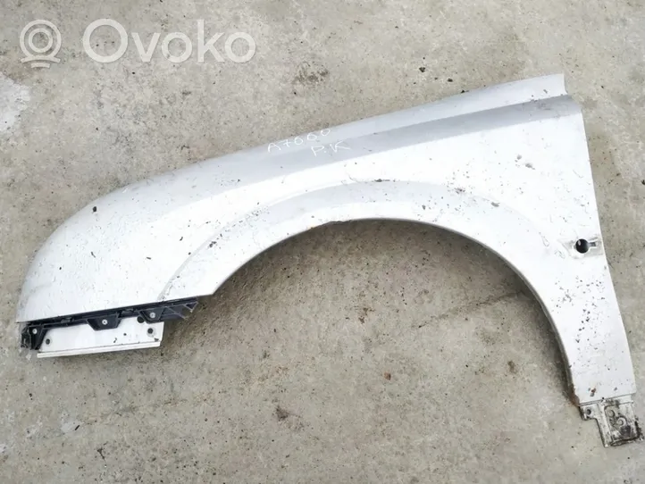 Opel Signum Fender pilkas