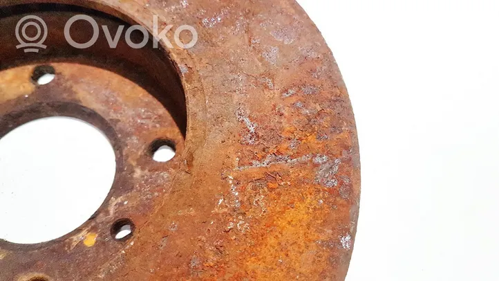 Nissan Almera N16 Bremsscheibe vorne ventiliuojamas