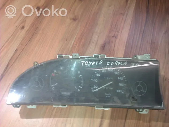 Toyota Corolla E90 Velocímetro (tablero de instrumentos) 830101e510