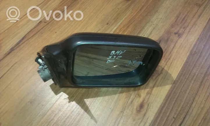 BMW 7 E32 Front door electric wing mirror e6006193