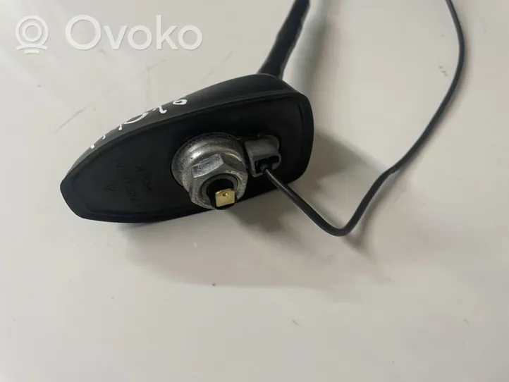 KIA Ceed Aerial GPS antenna v305316c