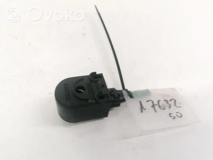 Subaru Legacy Sensor 0689004130