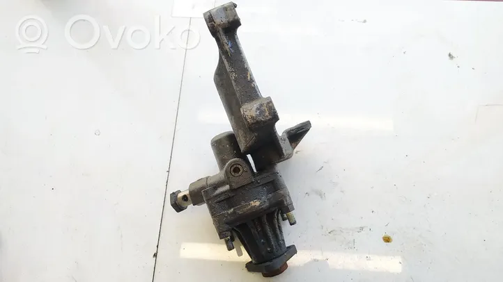 Audi 80 90 S2 B4 Power steering pump 068145531a