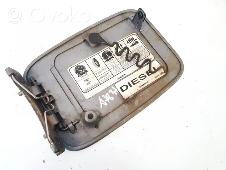 Volvo V50 Bouchon, volet de trappe de réservoir à carburant 30640300