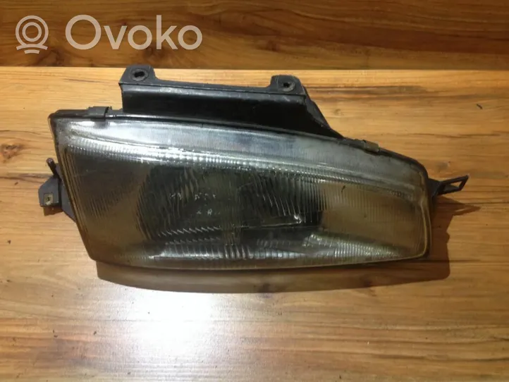 Hyundai Elantra Faro/fanale 1010889