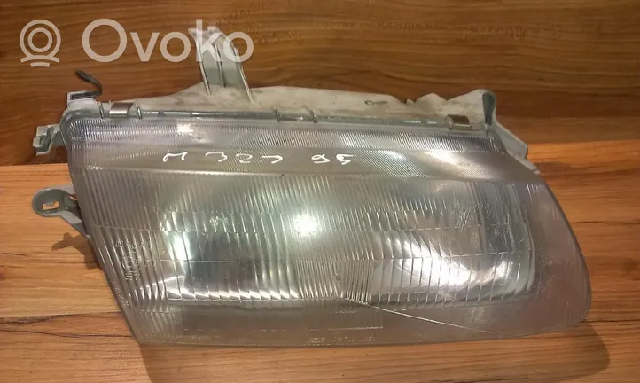 Mazda 323 Lampa przednia 11061700