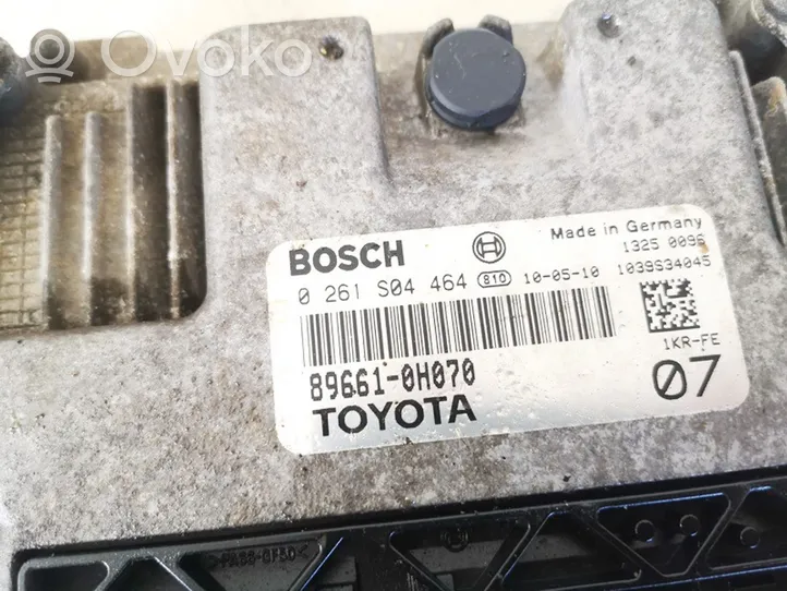 Toyota Aygo AB10 Variklio valdymo blokas 896610h070