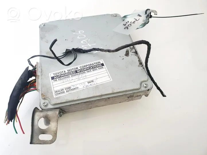 Toyota Corolla Verso AR10 Calculateur moteur ECU 896610f100