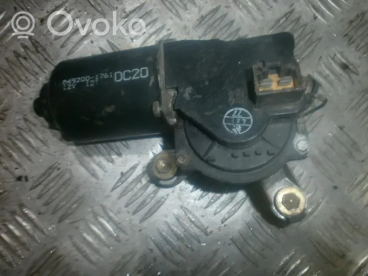 Mazda Demio Stikla tīrītāja motoriņš 8492001761