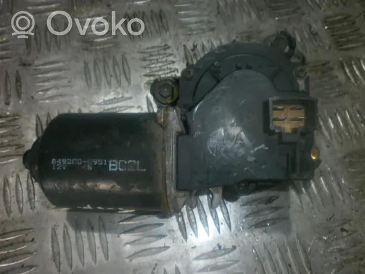 Mazda 323 Pyyhkimen moottori 8492000951