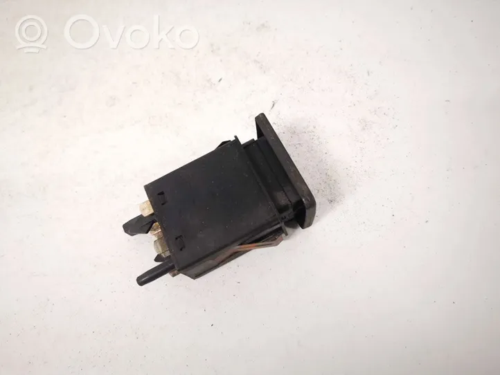 Volkswagen Bora Bouton de dégivrage pare-brise 1j0959621c