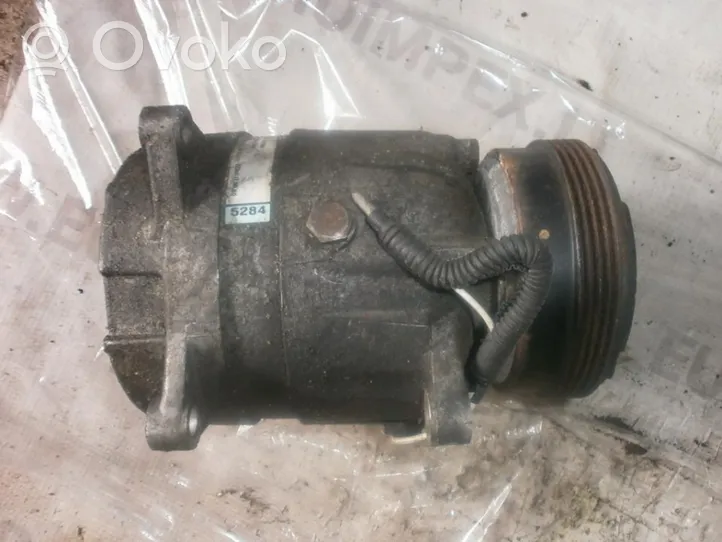 Renault Megane I Air conditioning (A/C) compressor (pump) 7700273320