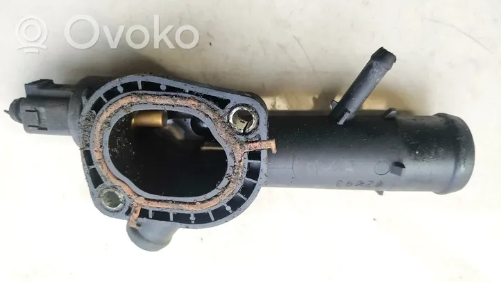 Audi A1 Tuyau de liquide de refroidissement moteur 03L121131F