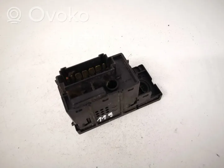 Volkswagen Golf III Light switch 1h6941531ah