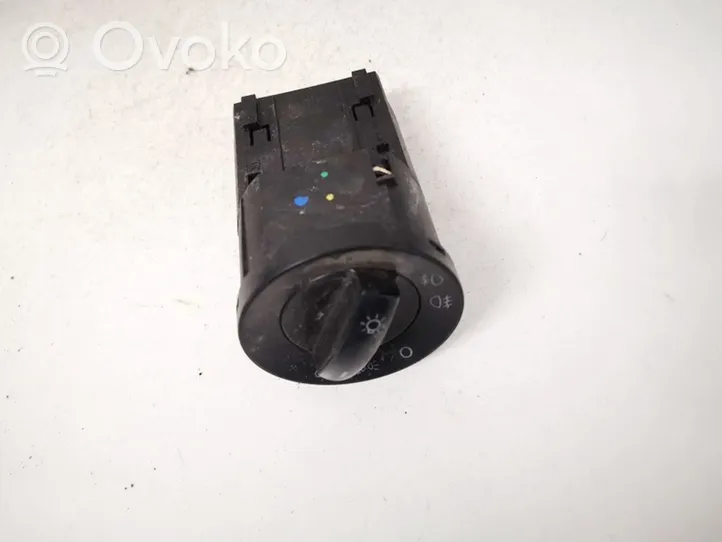 Volkswagen Polo IV 9N3 Interruptor de luz 6q0941531c