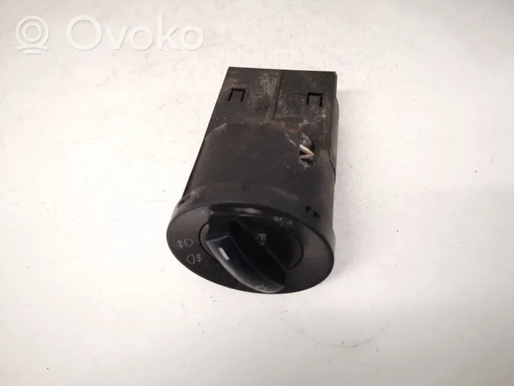 Volkswagen Polo IV 9N3 Light switch 6q0941531c