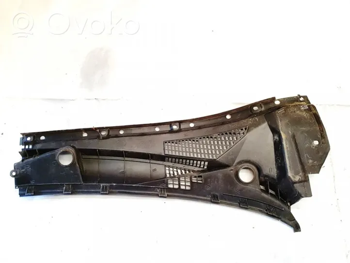 KIA Sorento Wiper trim 