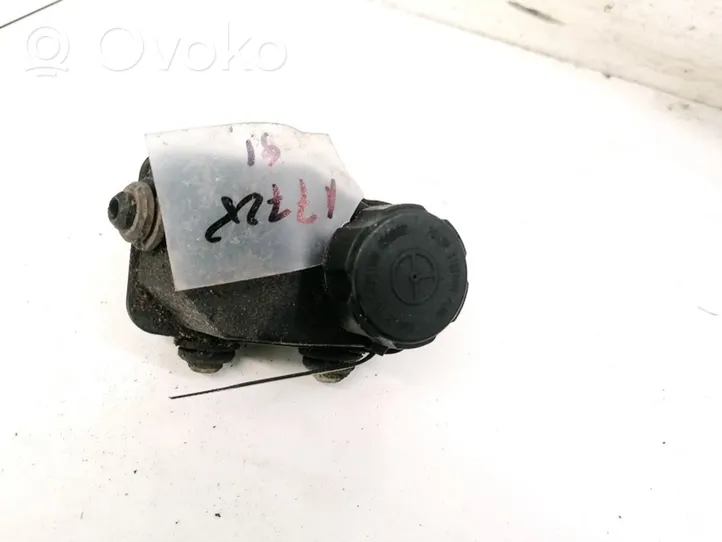 Volvo V50 Zbiornik płynu wspomagania układu kierowniczego 4N513531DC