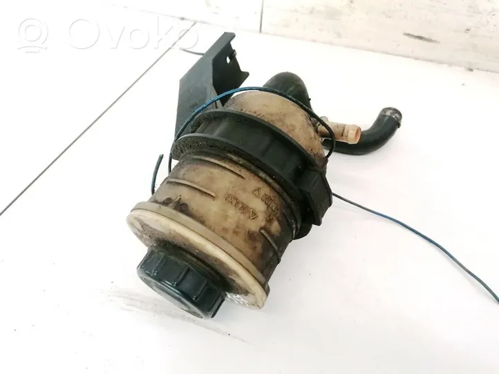 Peugeot 807 Réservoir de liquide de direction assistée 7700782684