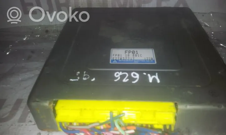 Mazda 626 Sterownik / Moduł ECU FP0118881C