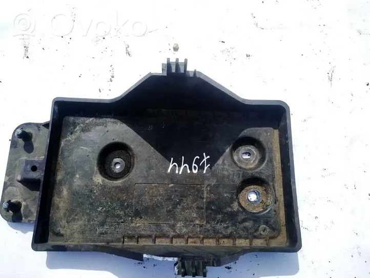 Mazda 6 Vassoio scatola della batteria KE7056041