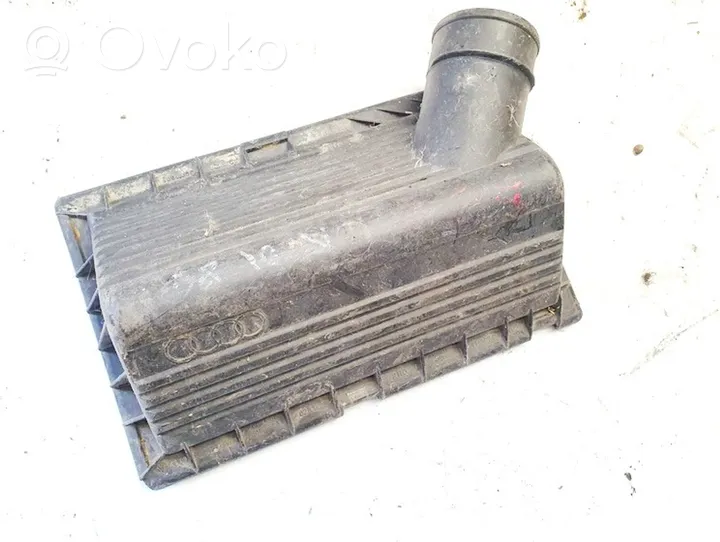 Audi 80 90 B3 Boîtier de filtre à air 028129607d