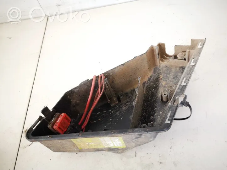 Renault 19 Fuse box cover 