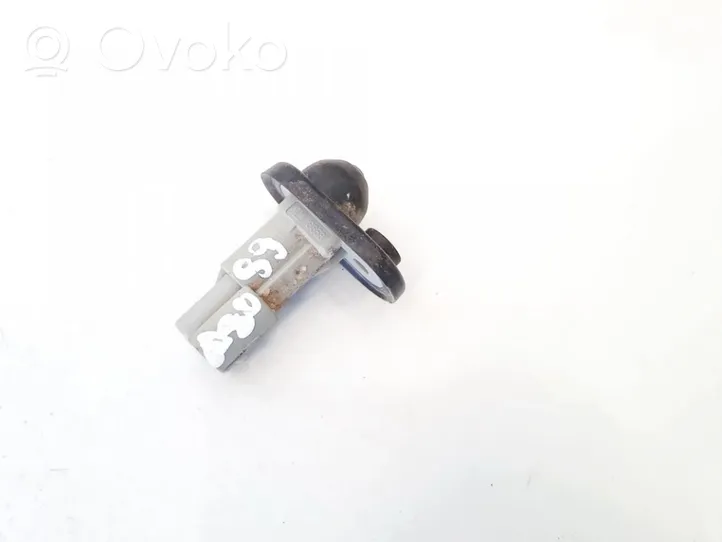 Opel Zafira A Priekšpusē durvju atvēršanas / aizvēršanas sensors (pīkstulis) 8658