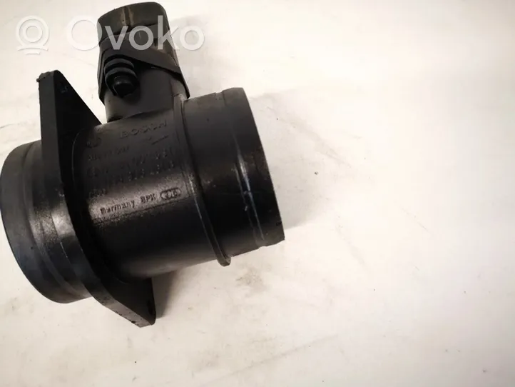 Volkswagen Polo IV 9N3 Mass air flow meter 0281002531