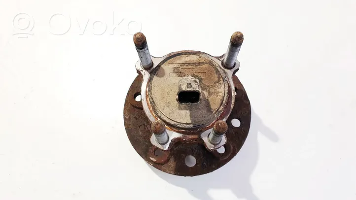 Opel Vectra C Rear wheel hub 