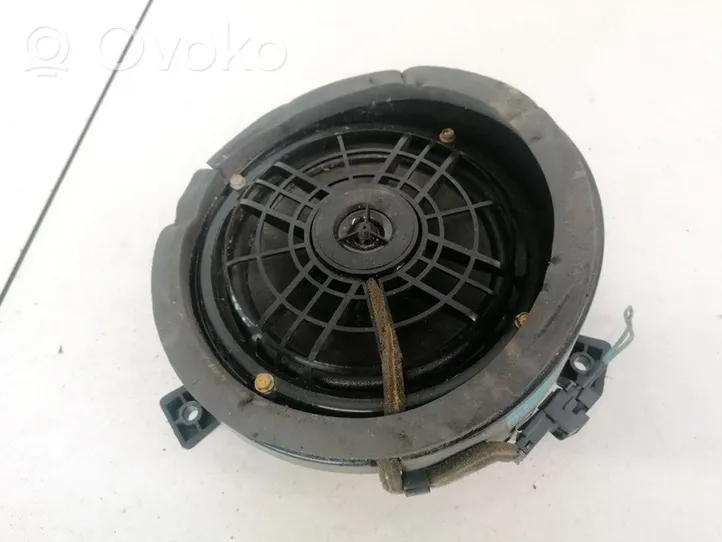 Mercedes-Benz ML W163 Altoparlante portiera anteriore A1638200302