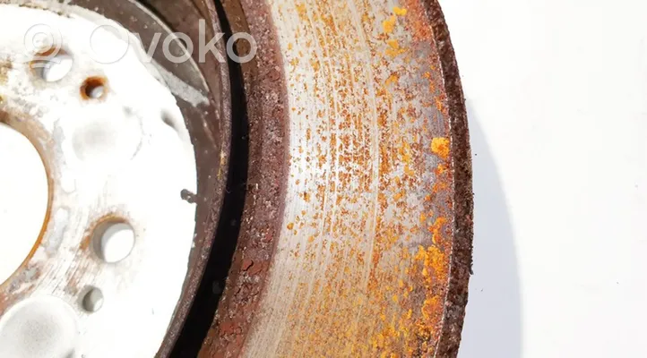 Honda CR-V Rear brake disc neventiliuojamas