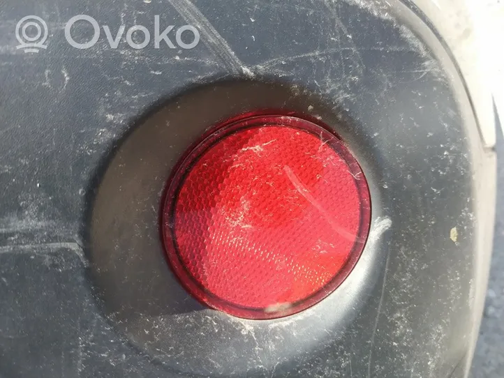 Nissan Qashqai Odblask lampy tylnej 