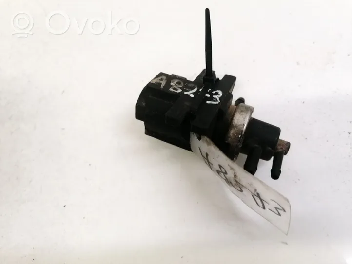 Audi A4 S4 B5 8D Solenoidinis vožtuvas 1H0906627