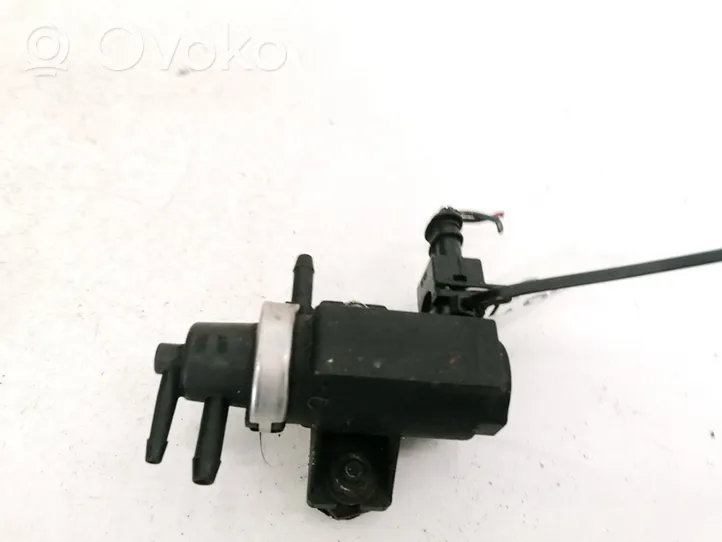 Mitsubishi Carisma Turbo solenoid valve 72190343