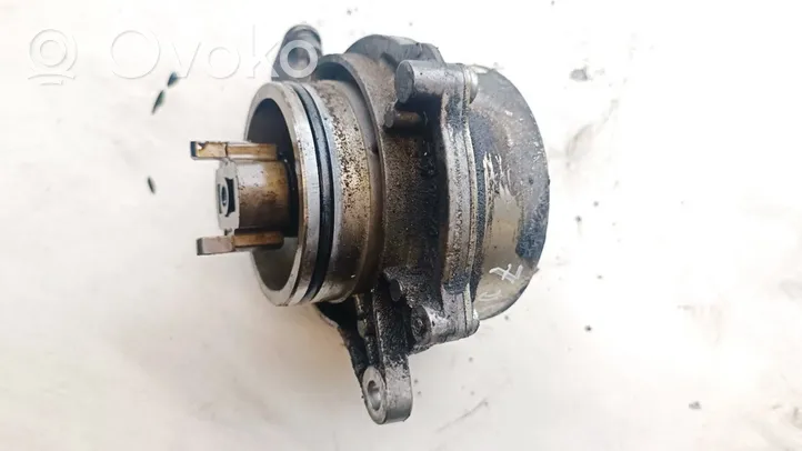 Hyundai Santa Fe Vacuum pump 73501358