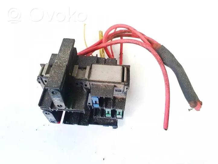 Renault Clio II Fuse box set 7703297565b